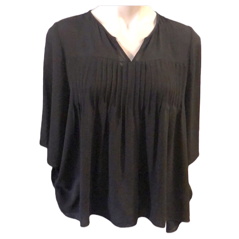 ZOA NEW YORK SMOCKED TOP WITH FLUTTER SLEEVES BLACK SIZE SMALL